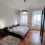 2 Bedroom In The 리예카